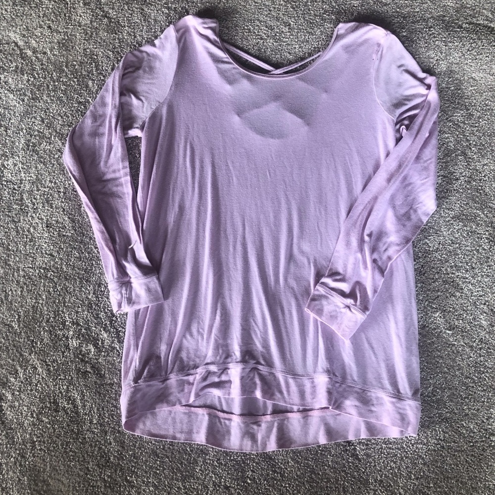 Women’s long sleeve tunic. V criss-cross back